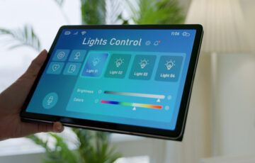 Smart Home Lighting System Controlled With Tablet